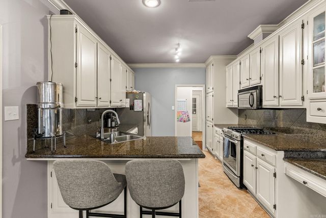 13800 Saint Michael Drive, Little Rock, AR 72211