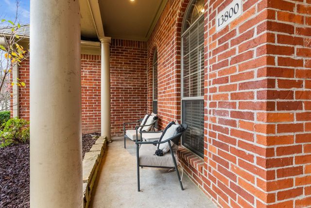 13800 Saint Michael Drive, Little Rock, AR 72211