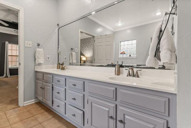 13800 Saint Michael Drive, Little Rock, AR 72211