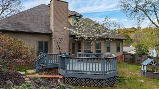 13800 Saint Michael Drive, Little Rock, AR 72211