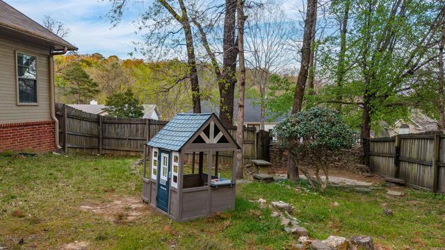 13800 Saint Michael Drive, Little Rock, AR 72211