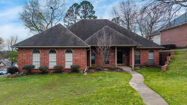 13800 Saint Michael Drive, Little Rock, AR 72211