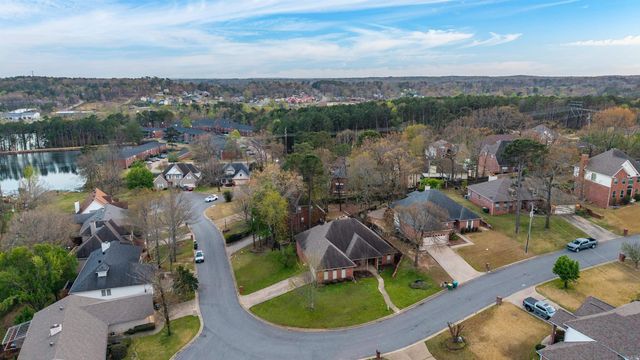 13800 Saint Michael Drive, Little Rock, AR 72211