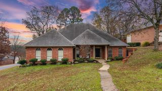13800 Saint Michael Drive, Little Rock, AR 72211