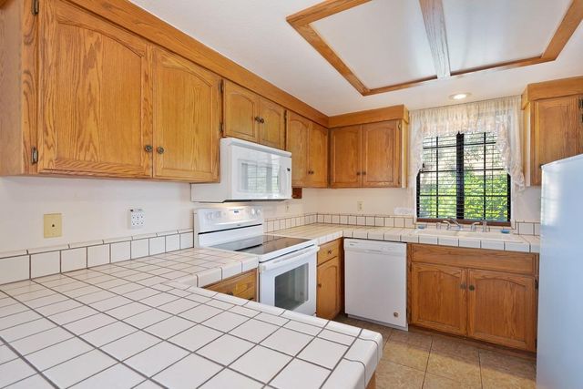 4405 Bilby Rd, Elk Grove, CA 95757