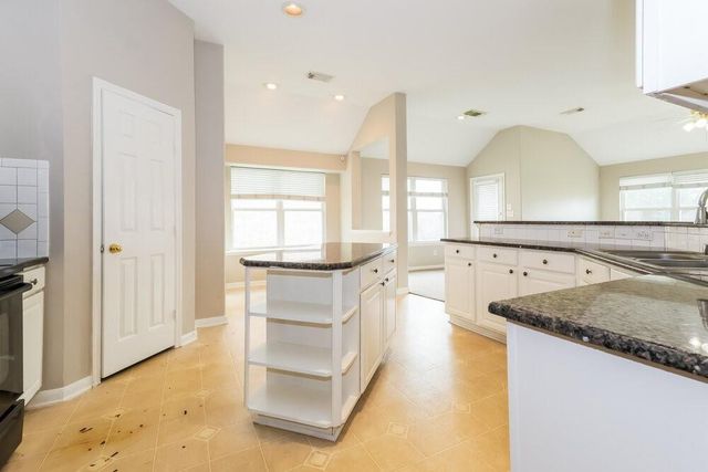 12534 Blinnwood Lane, Houston, TX 77070