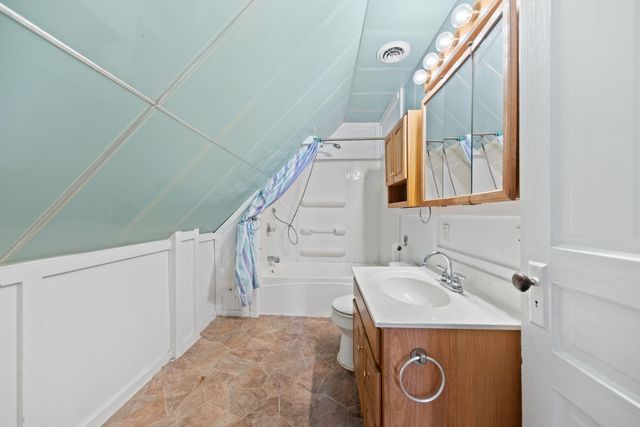 116 W Barker Avenue, Michigan City, IN 46360