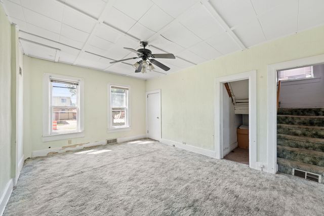 116 W Barker Avenue, Michigan City, IN 46360