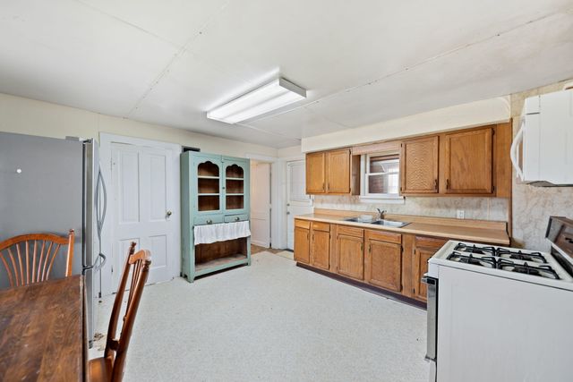 116 W Barker Avenue, Michigan City, IN 46360
