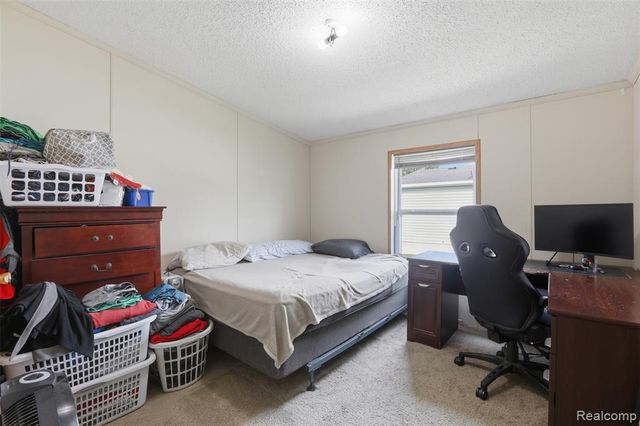 29220 Tanglewood, Flat Rock, MI 48134