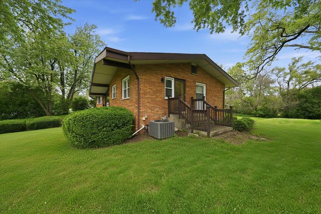 2747 Perry Road, Flossmoor, IL 60422