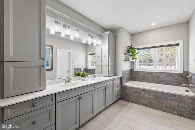 28171 BLUEBERRY AVE, Dagsboro, DE 19939