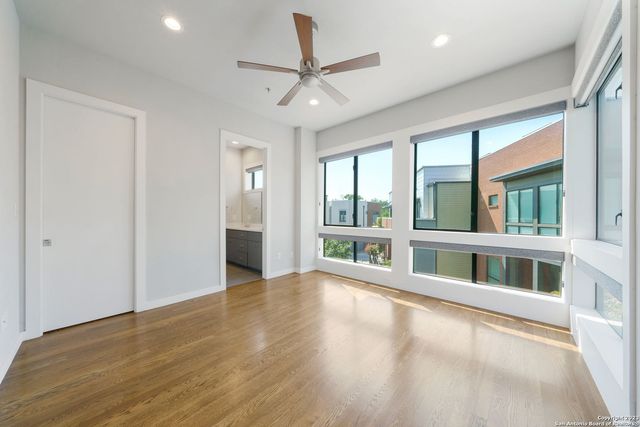 1136 E Euclid Ave, San Antonio, TX 78212