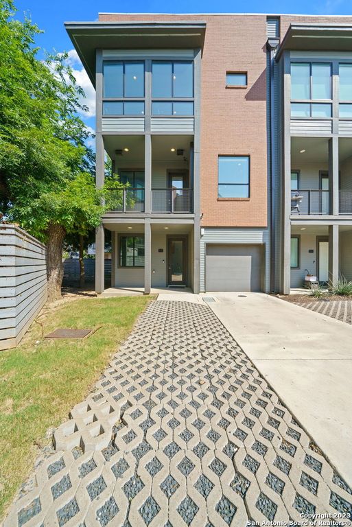 1136 E Euclid Ave, San Antonio, TX 78212