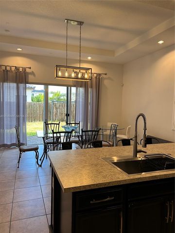 14920 SW 175th St, Miami, FL 33187