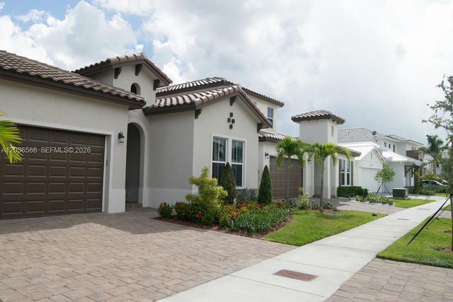 14920 SW 175th St, Miami, FL 33187