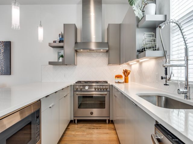 2310 N Carroll Avenue 103, Dallas, TX 75204