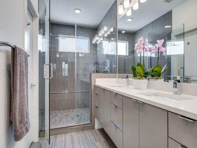 2310 N Carroll Avenue 103, Dallas, TX 75204