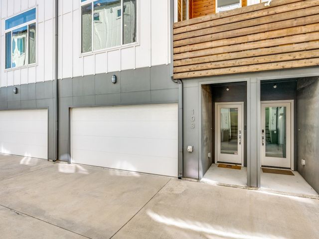 2310 N Carroll Avenue 103, Dallas, TX 75204