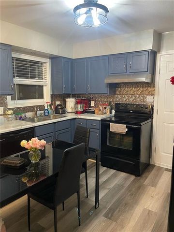 3101 Douglas Street, St Joseph, MO 64506