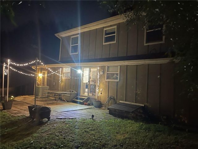 3101 Douglas Street, St Joseph, MO 64506