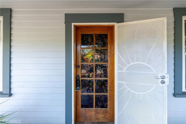 1805 Hemlock Street, Chico, CA 95928