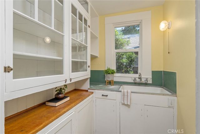 1805 Hemlock Street, Chico, CA 95928