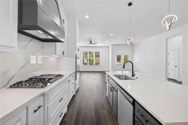 273 Stoneykirk Drive, Bella Vista, AR 72715