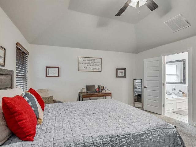 9412 NW 87th Street, Yukon, OK 73099