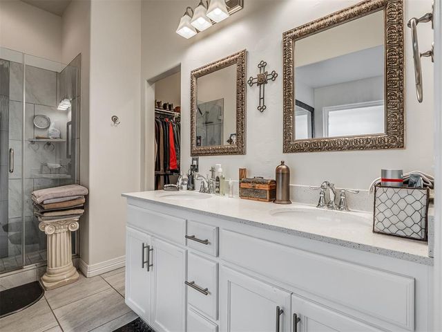 9412 NW 87th Street, Yukon, OK 73099