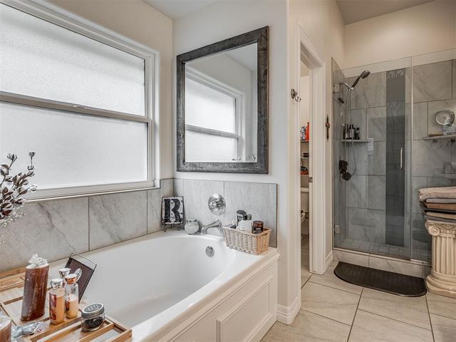 9412 NW 87th Street, Yukon, OK 73099