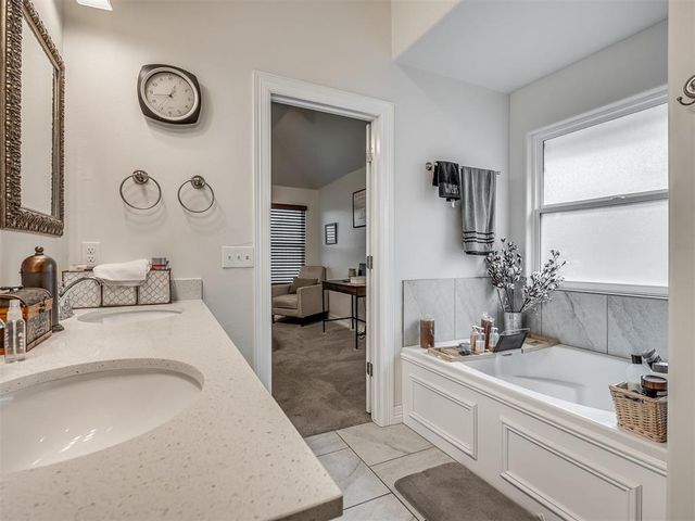 9412 NW 87th Street, Yukon, OK 73099