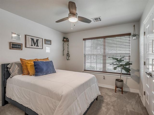 9412 NW 87th Street, Yukon, OK 73099