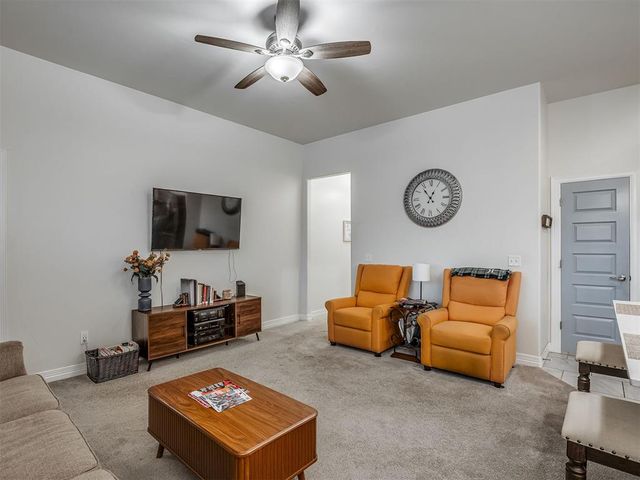 9412 NW 87th Street, Yukon, OK 73099