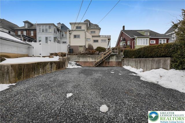 1810 Washington Boulevard, Easton, PA 18042