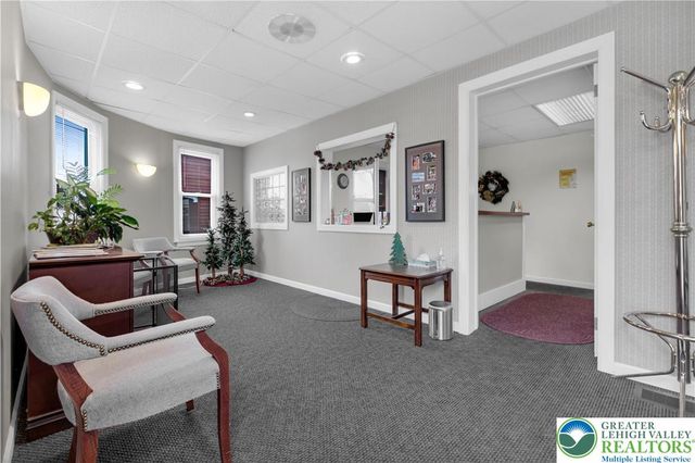 1810 Washington Boulevard, Easton, PA 18042