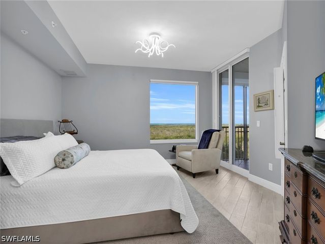 1001 Arbor Lake DR 507, Naples, FL 34110