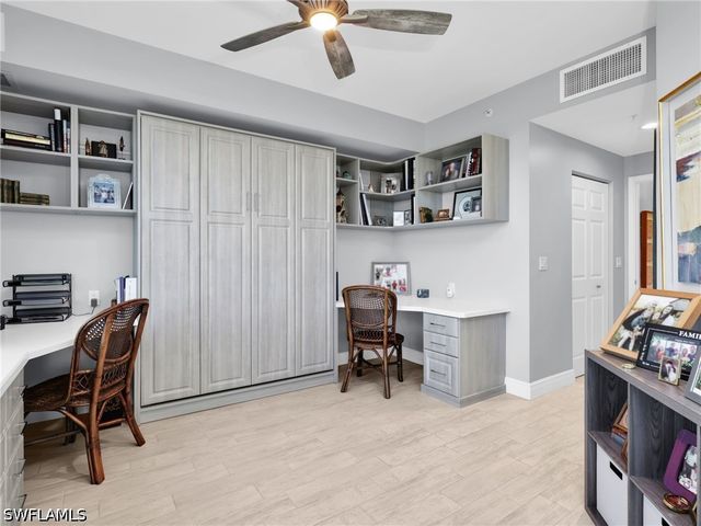 1001 Arbor Lake DR 507, Naples, FL 34110