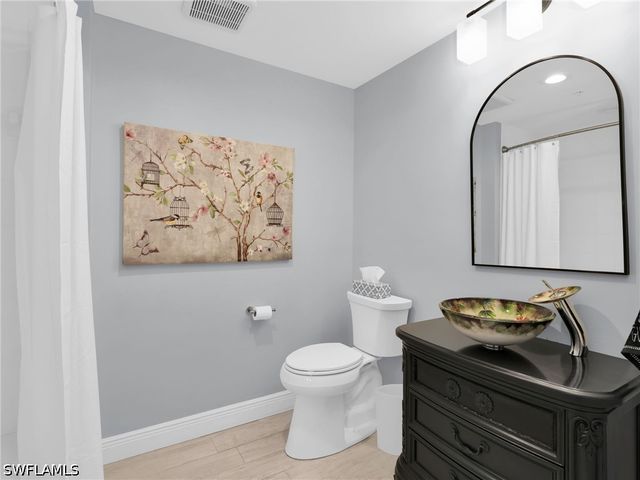 1001 Arbor Lake DR 507, Naples, FL 34110