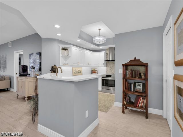 1001 Arbor Lake DR 507, Naples, FL 34110