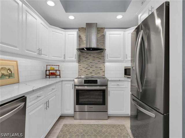 1001 Arbor Lake DR 507, Naples, FL 34110