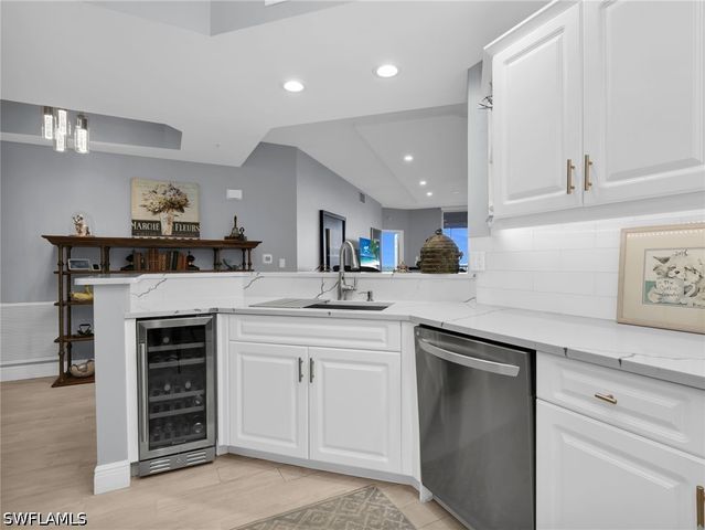 1001 Arbor Lake DR 507, Naples, FL 34110