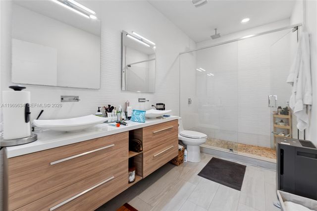 4440 NW 8th Ct, Plantation, FL 33317