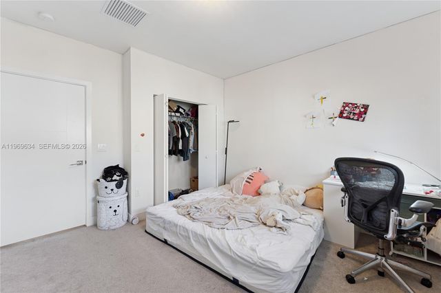 4440 NW 8th Ct, Plantation, FL 33317