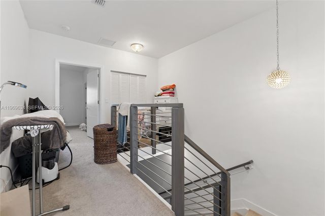 4440 NW 8th Ct, Plantation, FL 33317