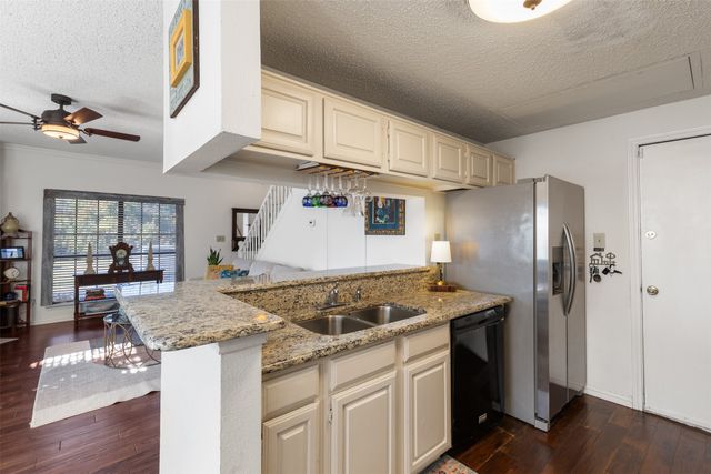 5619 Preston Oaks Rd 502, Dallas, TX 75254