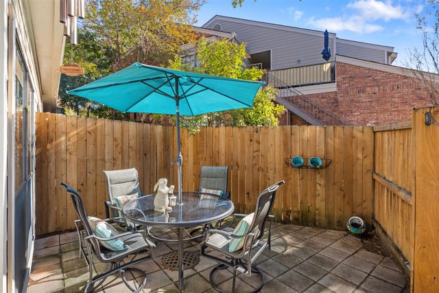 5619 Preston Oaks Rd 502, Dallas, TX 75254