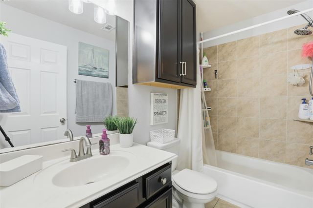 4846 Piares Lane, League City, TX 77573