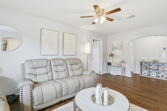 4846 Piares Lane, League City, TX 77573