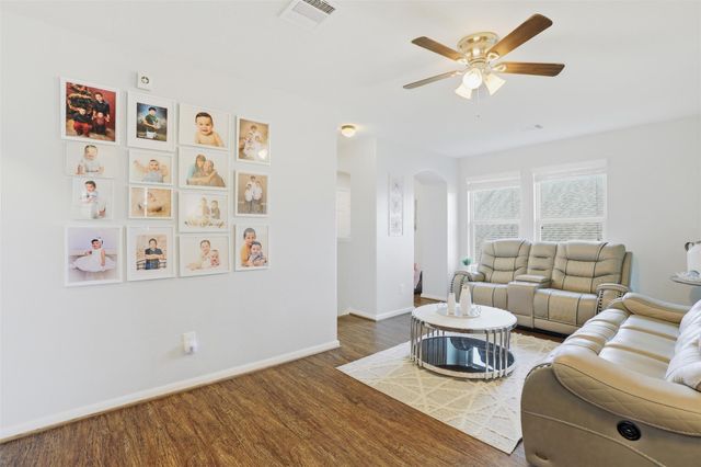 4846 Piares Lane, League City, TX 77573